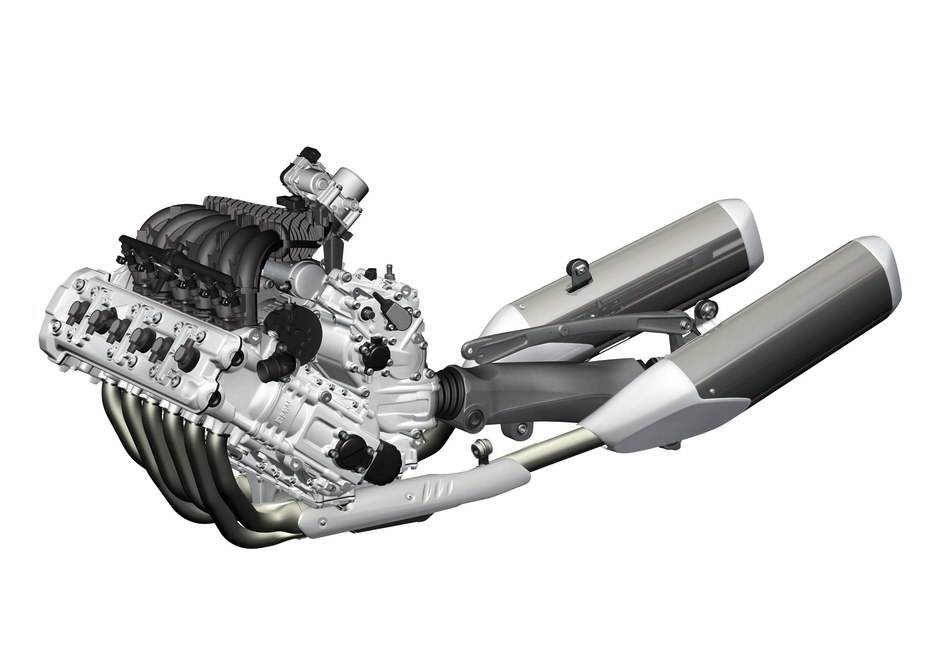 The new BMW inline six, already showing the drivetrain that would appear in the K1600.